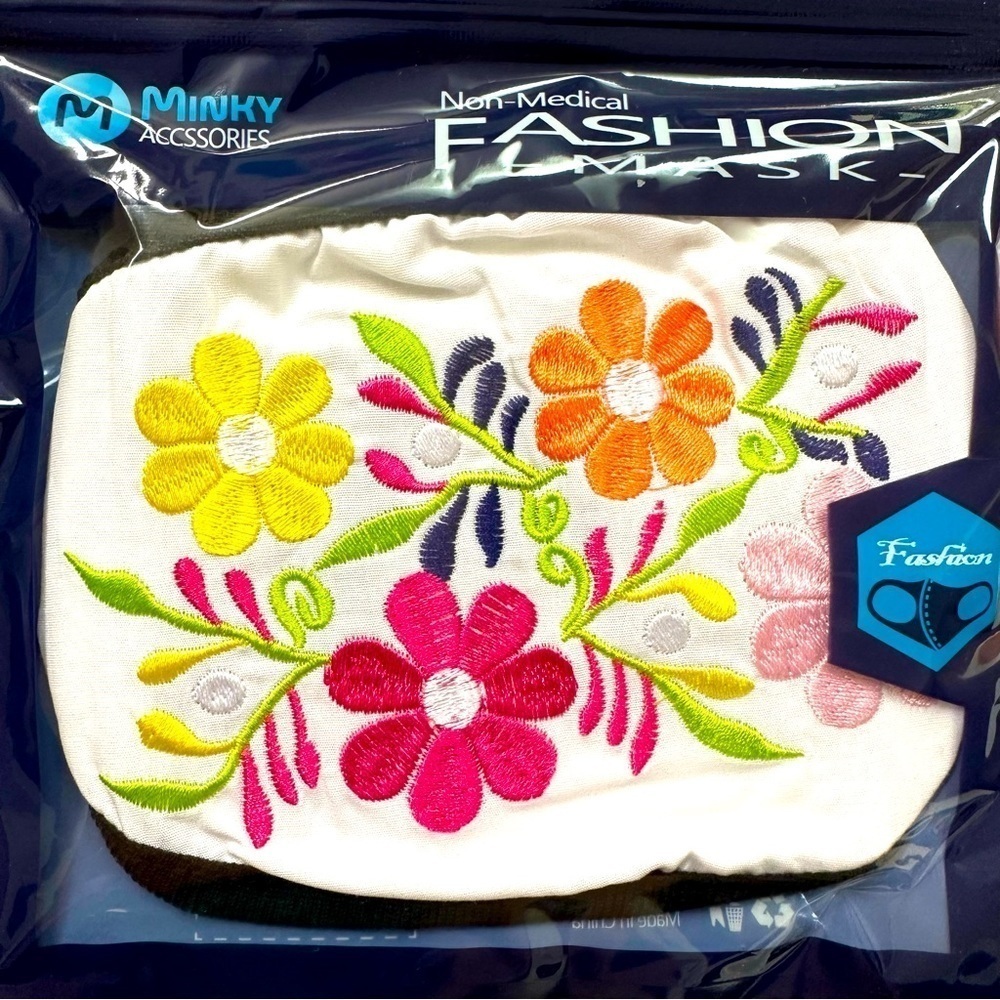 🔴 5 for $10 ONE Minky Accessories Floral Non-Medical Fashion Face Mask - Picture 2 of 3